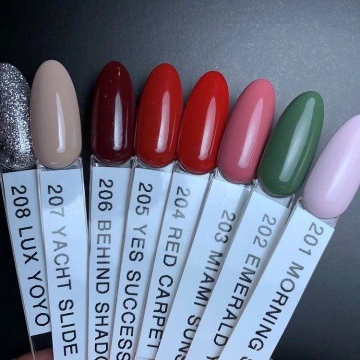 Yoshi Gelpolish Yacht & Yoyo – Red Carpet – 204 - 6 ml