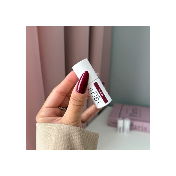 Yoshi Gelpolish La Premiere - La Diva 243 - 6 ml